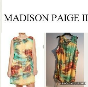 MADISON PAIGE II Print Dress with Chain Neckline